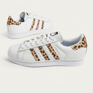 superstar adidas leopard